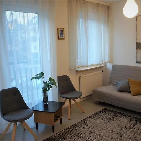 Krajowej Apartment *
