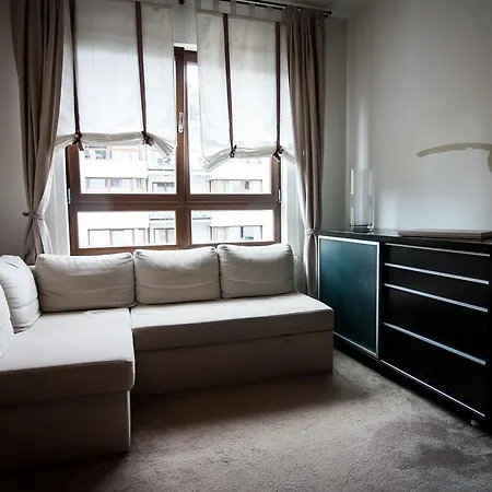 Krajowej Apartment *